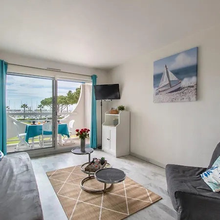 Spacieux Cabine-parking Gratuit-clim-proche Centre & Mer-vue Port Lgm Lejlighed La Grande-Motte